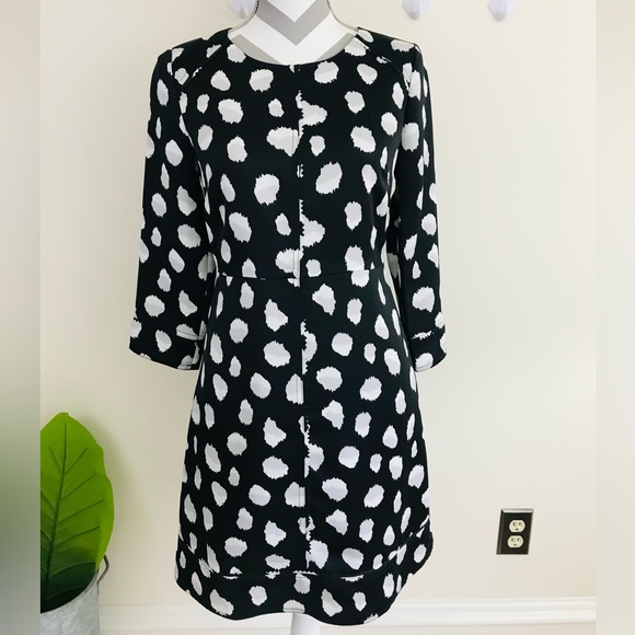 NWT, Banana Republic Laser Cut Detail Dress - Picture 4 of 11